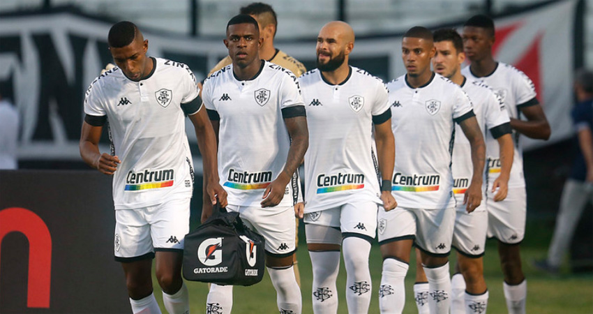 Kanu, Marcelo Benevenuto e José Welison em Vasco x Botafogo | Campeonato Carioca 2021