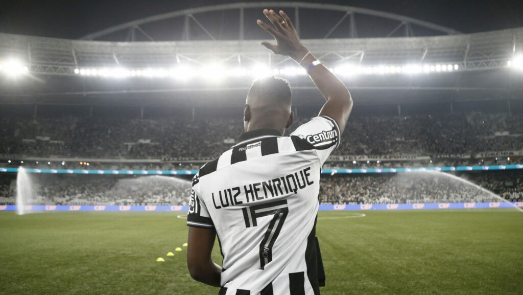 Luiz Henrique é homenageado em Botafogo x Ceará | Campeonato Brasileiro 2025