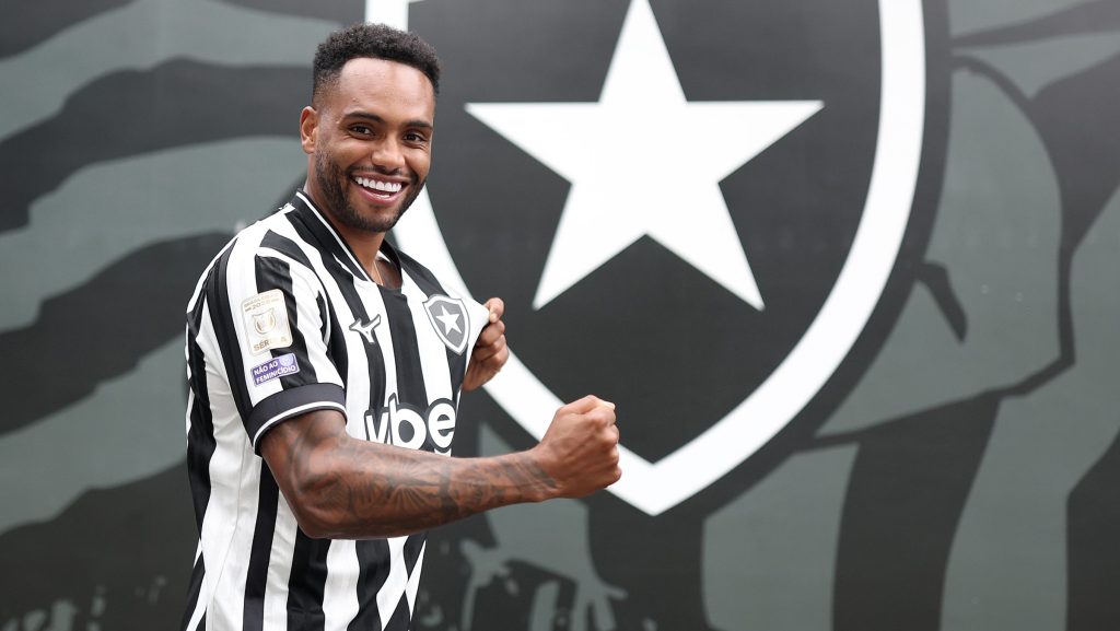 Botafogo anuncia a contratação do atacante Danilo Pereira, por empréstimo do Rangers | Julho 2026