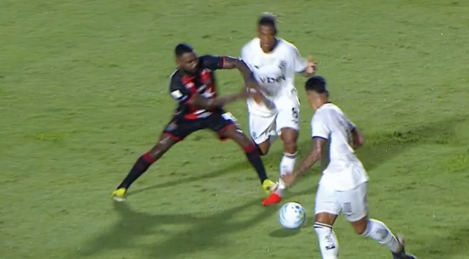 Ramon e Danilo em Vitória x Botafogo | Campeonato Brasileiro 2026