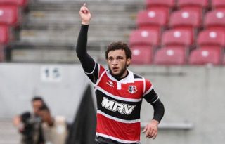 Botafogo tem interesse em atacante André Luis, do Corinthians; negociação é difícil