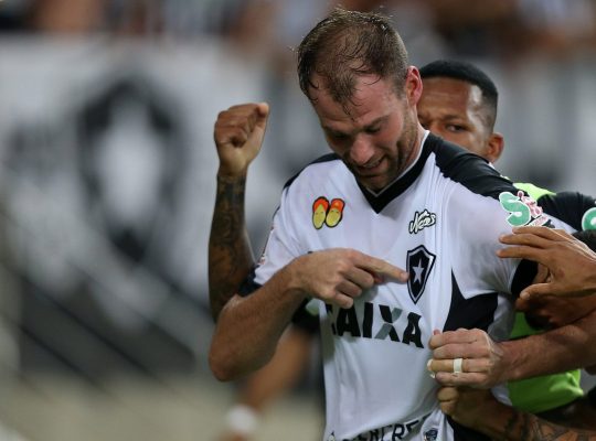 Título carioca de 2018 foi improvável e mostra que há coisas (boas) que só acontecem ao Botafogo Título carioca de 2018 foi improvável e mostra que há coisas (boas) que só acontecem ao Botafogo