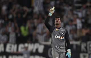 Saulo é comunicado de que não terá contrato renovado e deixa o Botafogo