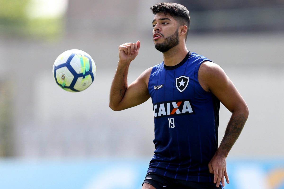 Leandrinho acerta empréstimo para o Sport; Ezequiel deve ...