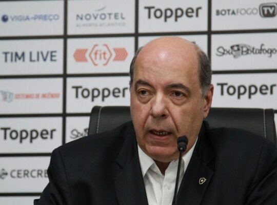 Presidente Mufarrej não terá mais um ano de mandato no Botafogo após 2020 Presidente Mufarrej não terá mais um ano de mandato no Botafogo após 2020