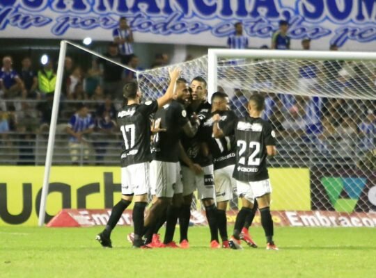 NA MARRA! BOTAFOGO VIRA SOBRE O CSA NO FIM E VENCE A PRIMEIRA FORA DO RIO NA MARRA! BOTAFOGO VIRA SOBRE O CSA NO FIM E VENCE A PRIMEIRA FORA DO RIO