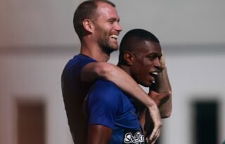 Marcelo Benevenuto revela conselhos de Sandro e admiração por Carli: ‘É um paizão dentro do Botafogo’