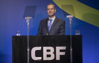 (!) Presidente da CBF defende arbitragem do Brasileirão: ‘Juízes daqui não erram mais do que qualquer um do mundo’