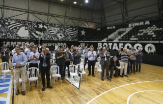 Botafogo traça perfil de investidores e até recusa grupo americano