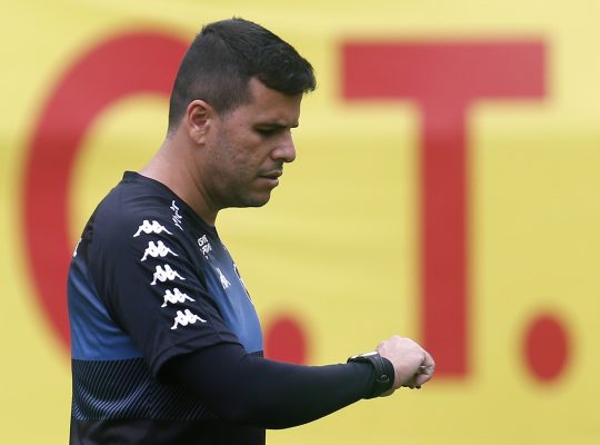 Botafogo retorna das férias com home training nesta segunda-feira; preparador físico explica trabalhos Botafogo retorna das férias com home training nesta segunda-feira; preparador físico explica trabalhos