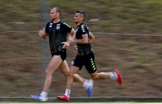 Comitê do Botafogo vive dilema com medalhões: ‘São contratos antigos, herdamos e temos que resolver’