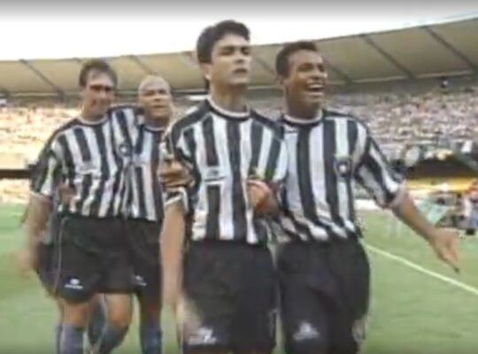Quarentena Alvinegra: Botafogo massacrou o Corinthians em 1999 Quarentena Alvinegra: Botafogo massacrou o Corinthians em 1999
