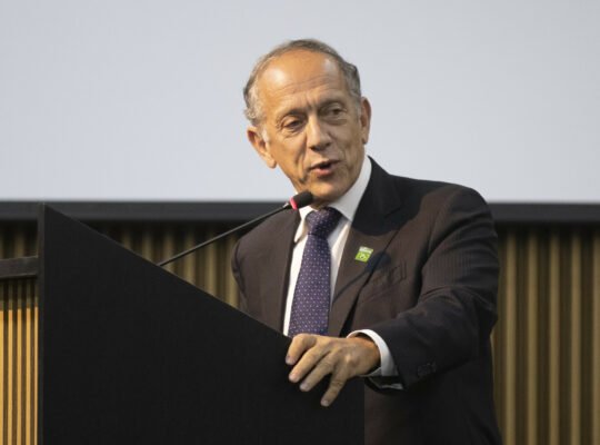 Secretário-geral da CBF diz: ‘Ainda é possível termos calendário completo’ Secretário-geral da CBF diz: ‘Ainda é possível termos calendário completo’