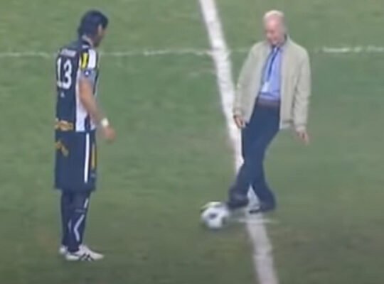 Quarentena Alvinegra: Botafogo aplica goleada especial no Vasco em 2011 Quarentena Alvinegra: Botafogo aplica goleada especial no Vasco em 2011