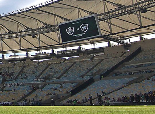 Clubes cariocas recebem parte da cota de TV do Estadual até esta sexta Clubes cariocas recebem parte da cota de TV do Estadual até esta sexta