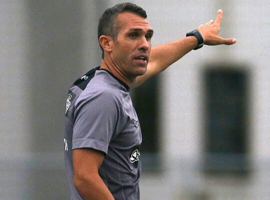 Auxiliar do Botafogo: ‘Bochecha tem capacidade muito grande, torço para dar volta por cima’ Auxiliar do Botafogo: ‘Bochecha tem capacidade muito grande, torço para dar volta por cima’