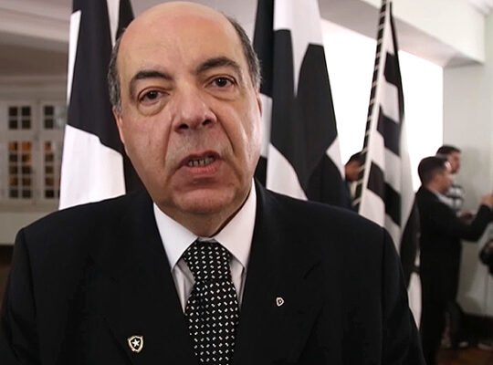 Mufarrej cita morte de amigo e se diz contra a campanha eleitoral no Botafogo durante pandemia: ‘Pra que isso?!’ Mufarrej cita morte de amigo e se diz contra a campanha eleitoral no Botafogo durante pandemia: ‘Pra que isso?!’