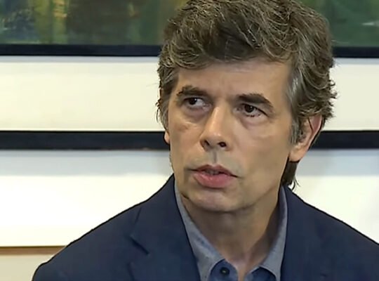 Ministério da Saúde faz ressalvas à proposta da CBF, mas dá parecer favorável à volta do futebol Ministério da Saúde faz ressalvas à proposta da CBF, mas dá parecer favorável à volta do futebol