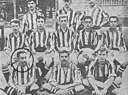 Pioneirismo na luta contra o racismo: conheça o primeiro negro campeão pelo Botafogo Pioneirismo na luta contra o racismo: conheça o primeiro negro campeão pelo Botafogo