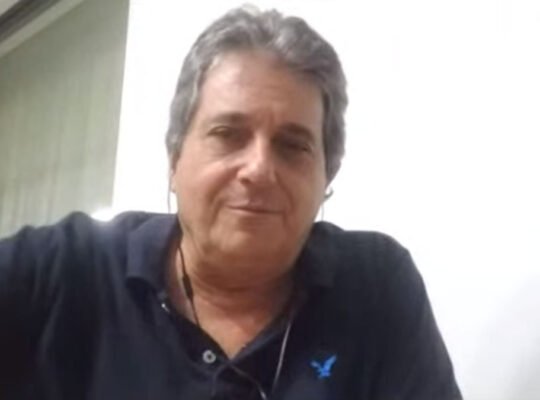 Botafogo S/A sairá durante o Brasileiro, aposta Rotenberg: ‘Tem muita gente se aproximando’ Botafogo S/A sairá durante o Brasileiro, aposta Rotenberg: ‘Tem muita gente se aproximando’