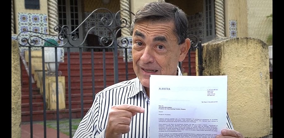 Walmer Machado, candidato à presidência do Botafogo, exibe carta de intenções do Banco Alantra