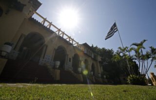 Ex-vice de finanças vê risco em S/A e defende criação de novo Botafogo