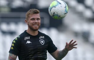 Juventude encaminha contratação de Rafael Forster; Botafogo vai liberá-lo sem custos