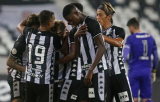 Pé-quente: Botafogo abre duelo com o Cuiabá na Copa do Brasil em casa