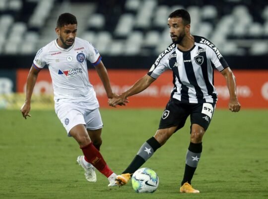 Campeonato Brasileiro: Bahia x Botafogo, pela primeira rodada do returno, muda de data e horário Campeonato Brasileiro: Bahia x Botafogo, pela primeira rodada do returno, muda de data e horário
