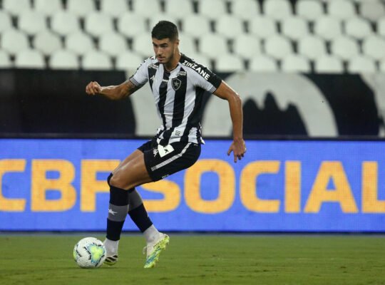 Pedro Raul confia em boa campanha do Botafogo na Copa do Brasil: ‘Temos totais condições de chegar’ Pedro Raul confia em boa campanha do Botafogo na Copa do Brasil: ‘Temos totais condições de chegar’