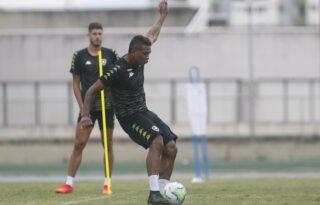 Desfalque contra o Cuiabá, Neneco Rentería está em tratamento de problema muscular