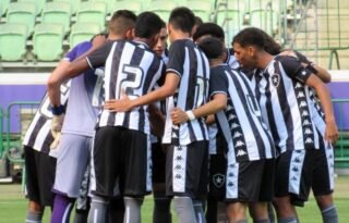 Base: Botafogo perde por 3 a 1 de virada para o Corinthians no Brasileiro Sub-17