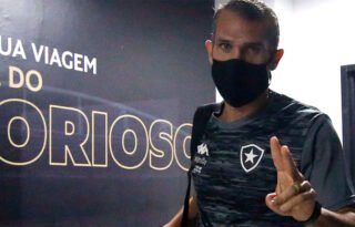 Bruno Lazaroni não aceita cargo de auxiliar e opta por sair do Botafogo