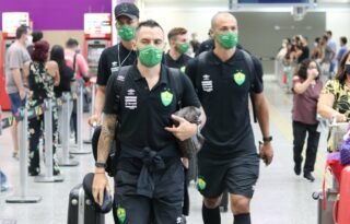 Em má fase e desfalcado: Cuiabá chega ao Rio para duelo com Botafogo na Copa do Brasil