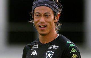Jogador do Botafogo, Keisuke Honda lança sua própria criptomoeda