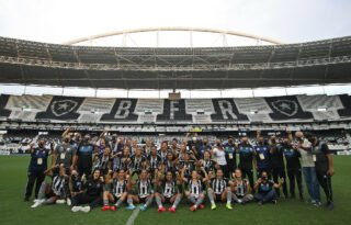 Botafogo: na contramão do masculino, equipe feminina vive ano mágico e busca título do Brasileiro para coroar temporada