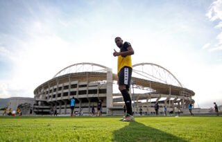 Botafogo fará ‘peneira’ para avaliar quem fica; Victor Luis e Helerson estão nos planos
