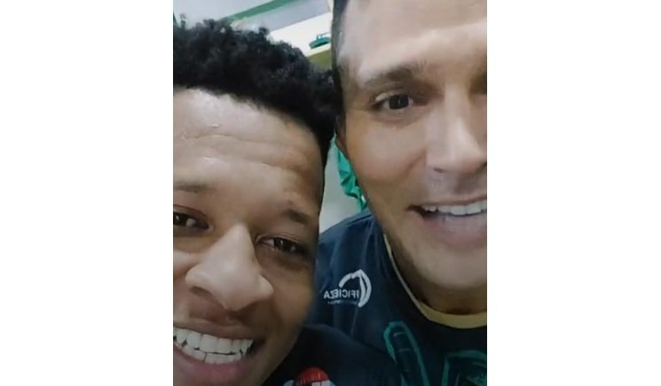 Gustavo Bochecha e Emerson Santos, ex-Botafogo, sobem para Série A do Campeonato Brasileiro 2021 com o Juventude