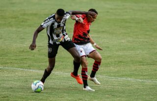 VERGONHA! BOTAFOGO LEVA VIRADA DO ATLÉTICO-GO EM CASA E SEGUE NA LANTERNA