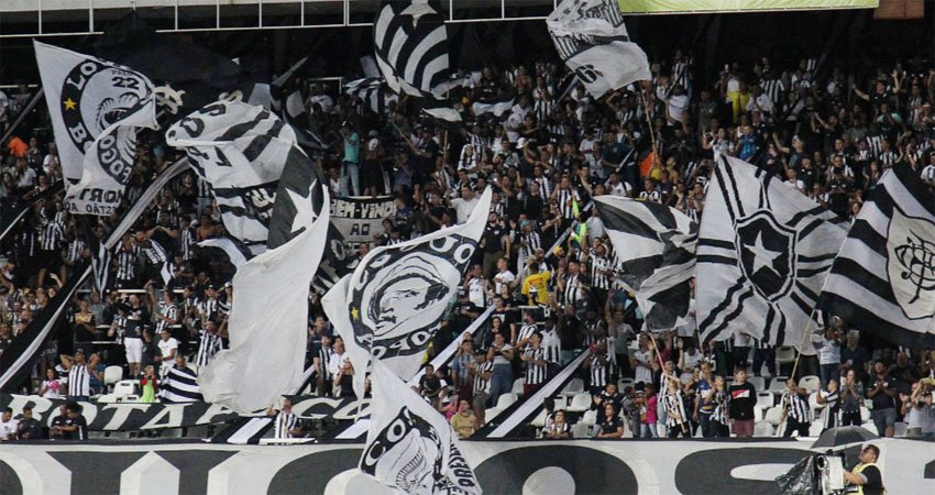 Torcida em Botafogo x Boavista no Estádio Nilton Santos | Campeonato Carioca 2020
