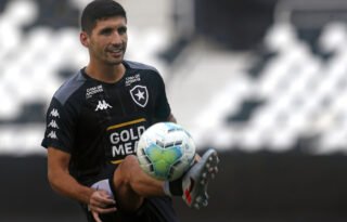 Botafogo planeja negociar em definitivo Barrandeguy, Cascardo, Rhuan, Lecaros e Davi Araújo