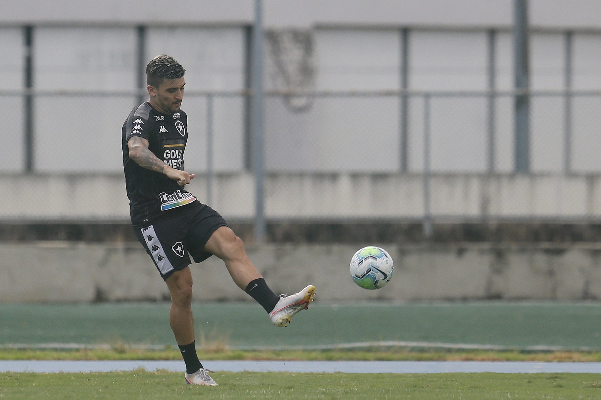 Victor Luis - Treino do Botafogo