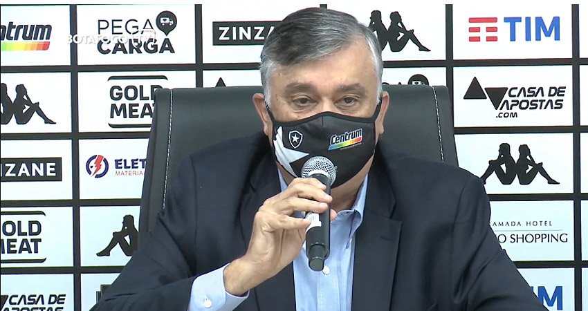 Durcesio Mello na apresentação de Marcelo Chamusca como técnico do Botafogo