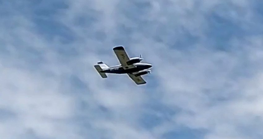 Torcedor do Botafogo, piloto Gabriel Peixoto se despede do pai Hilton Ramos com voo sobre cemitério de Campo Grande (MS)