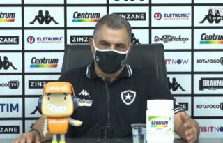 Chamusca revela precaução com Ronald e explica planejamento para reforços visando Moto Club x Botafogo
