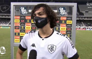 Aniversariante do dia, Matheus Nascimento quase marca em empate do Botafogo: ‘Mérito do goleiro’