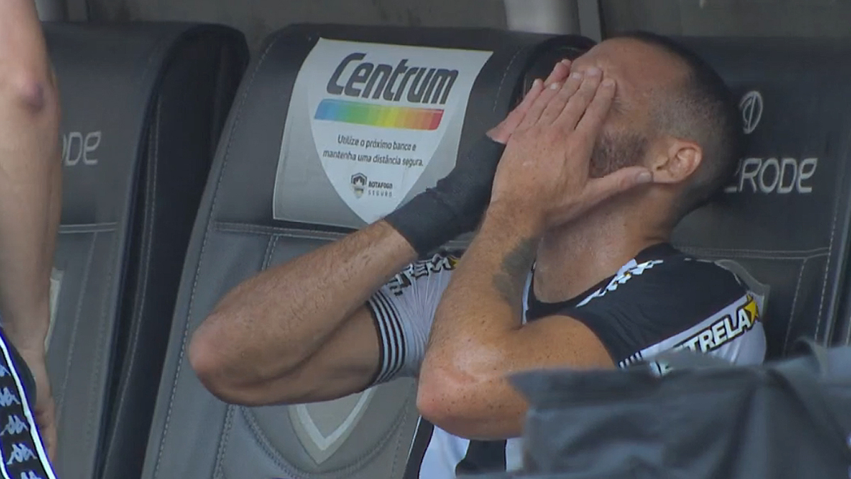 Pedro Castro em Botafogo x Náutico | Série B do Campeonato Brasileiro 2021