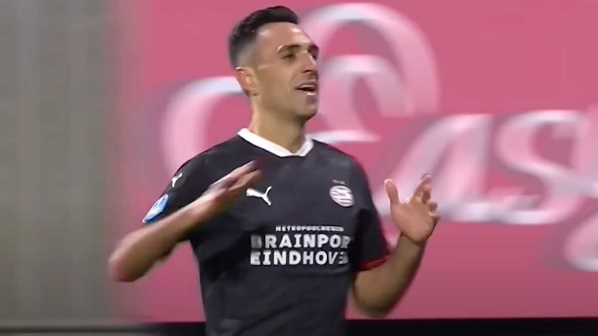 Eran Zahavi, atacante do PSV