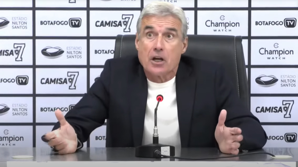Luís Castro em Botafogo x Avaí | Campeonato Brasileiro 2022