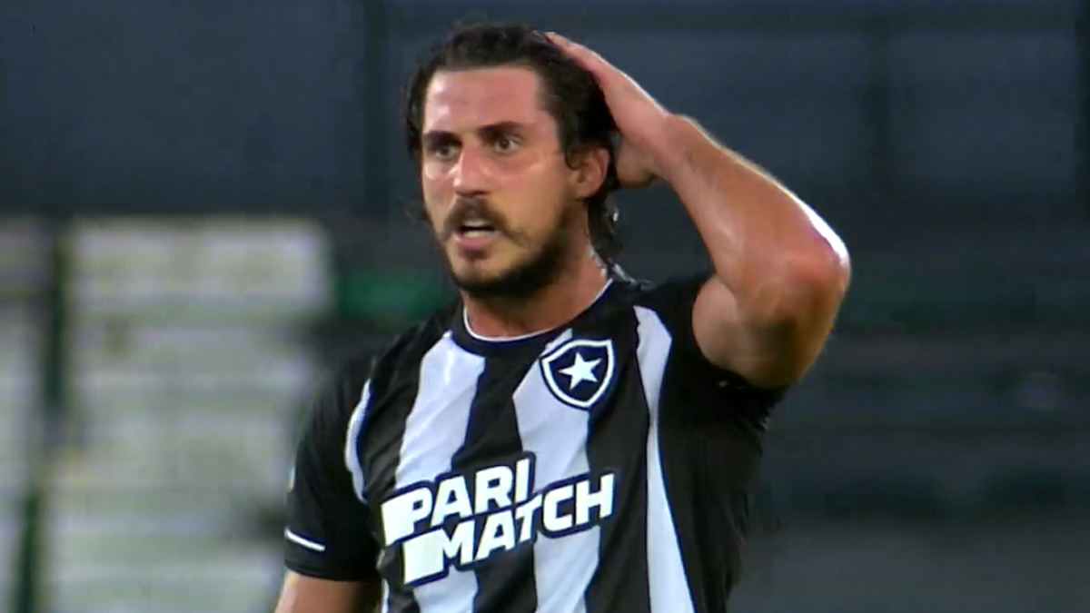 Gabriel Pires em Botafogo x Fluminense | Campeonato Brasileiro 2023